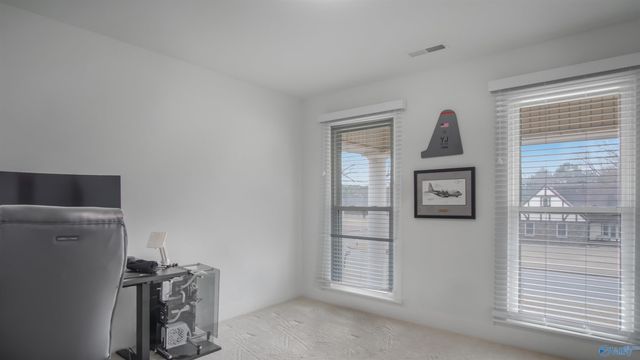 4530 Arrowhead SE, Decatur, AL 35603