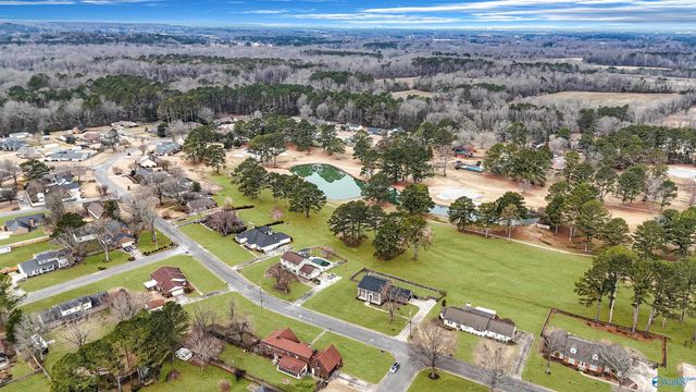 4530 Arrowhead SE, Decatur, AL 35603