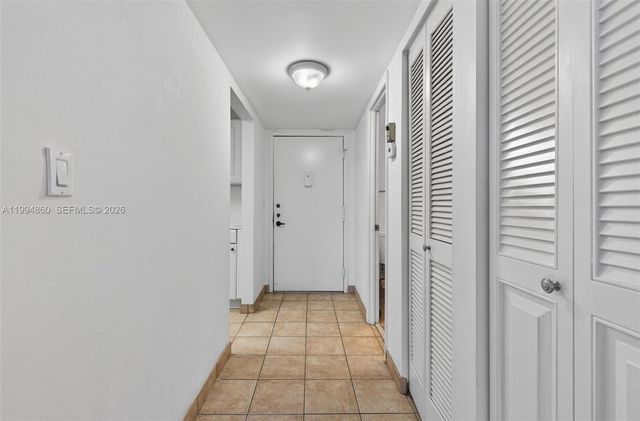 1400 Saint Charles Pl 222, Pembroke Pines, FL 33026