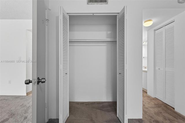 1400 Saint Charles Pl 222, Pembroke Pines, FL 33026