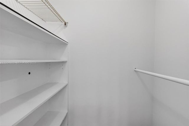 1400 Saint Charles Pl 222, Pembroke Pines, FL 33026