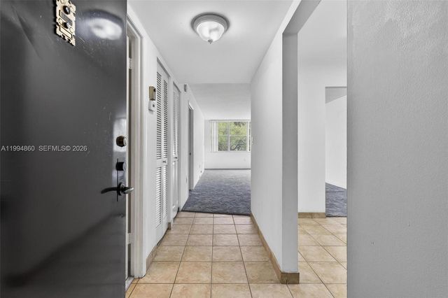 1400 Saint Charles Pl 222, Pembroke Pines, FL 33026