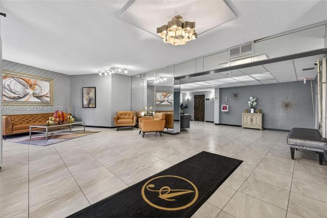 1400 Saint Charles Pl 222, Pembroke Pines, FL 33026