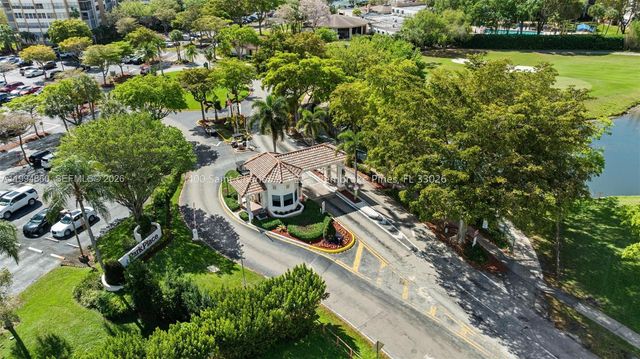 1400 Saint Charles Pl 222, Pembroke Pines, FL 33026