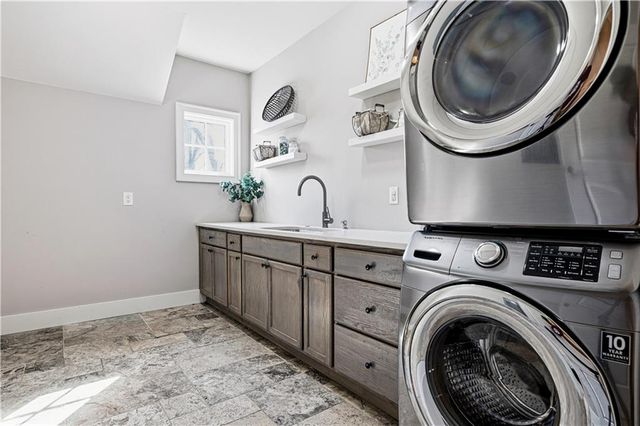 480 Mount Vernon Highway, Atlanta, GA 30327