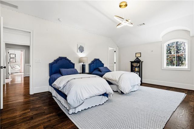 480 Mount Vernon Highway, Atlanta, GA 30327