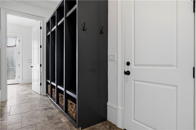 480 Mount Vernon Highway, Atlanta, GA 30327