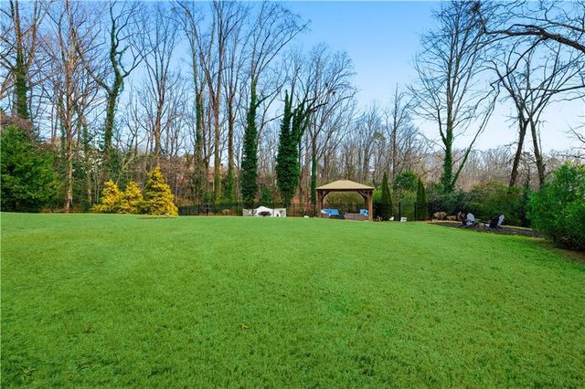 480 Mount Vernon Highway, Atlanta, GA 30327