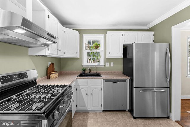 7109 WAYNE DR, Annandale, VA 22003