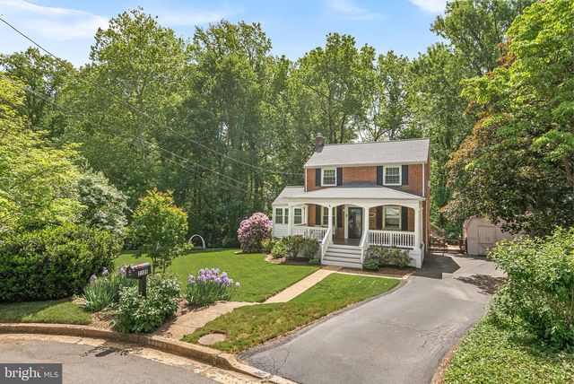 7109 WAYNE DR, Annandale, VA 22003