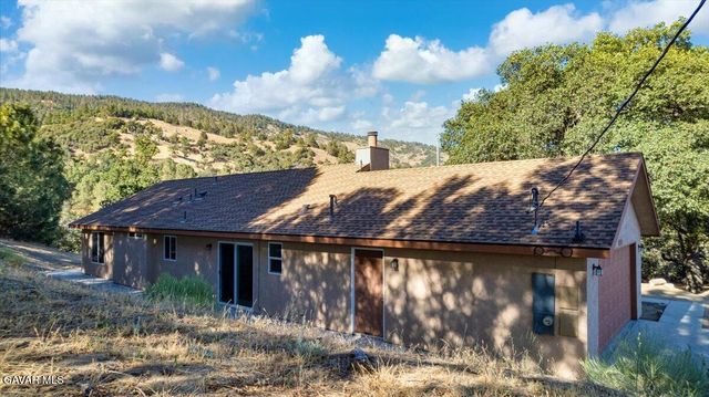25340 Deertrail Drive, Tehachapi, CA 93561