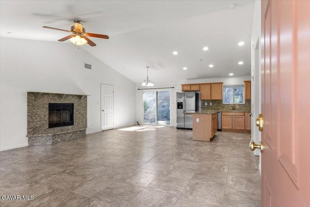 25340 Deertrail Drive, Tehachapi, CA 93561