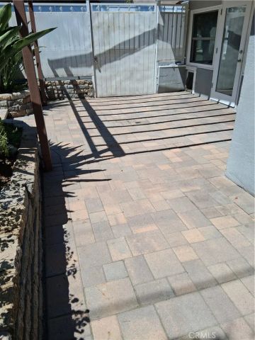 131 S Virginia Avenue, Burbank, CA 91506