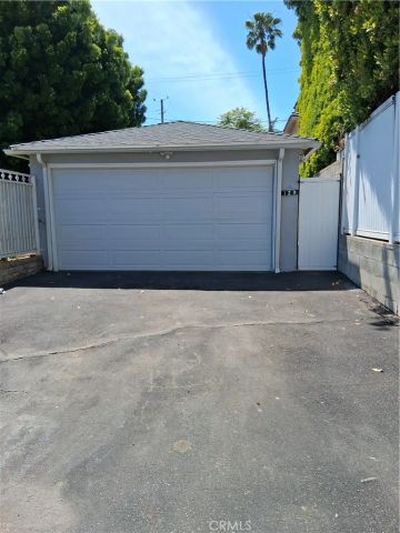 131 S Virginia Avenue, Burbank, CA 91506