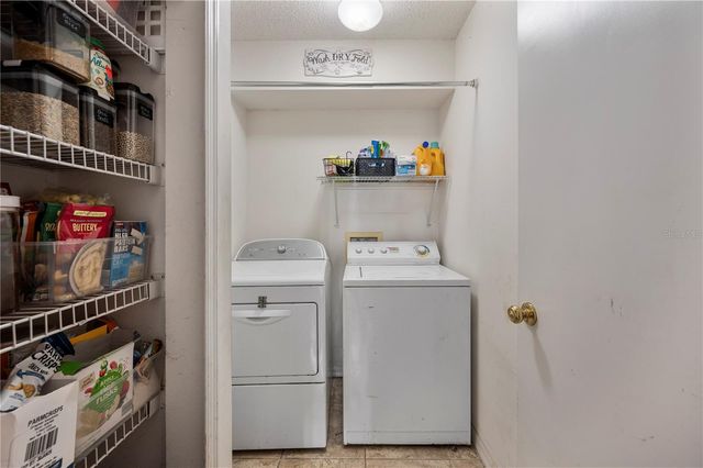 4504 COUNTRY HILLS BOULEVARD, Plant City, FL 33563