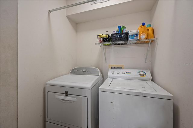 4504 COUNTRY HILLS BOULEVARD, Plant City, FL 33563