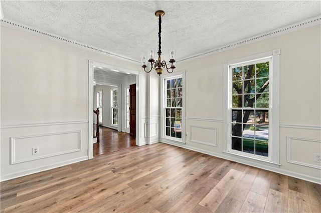528 Chanterella Road SW, Lilburn, GA 30047