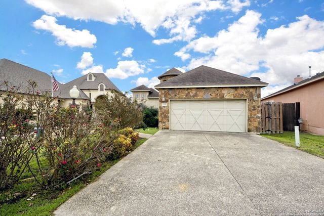 1159 LEGACY DR, New Braunfels, TX 78130