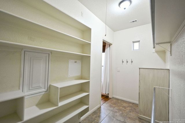 1159 LEGACY DR, New Braunfels, TX 78130