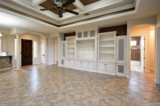 1159 LEGACY DR, New Braunfels, TX 78130