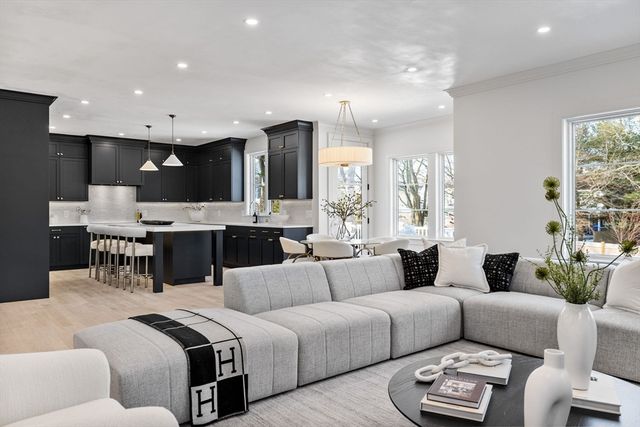 40 High Street, Needham, MA 02492