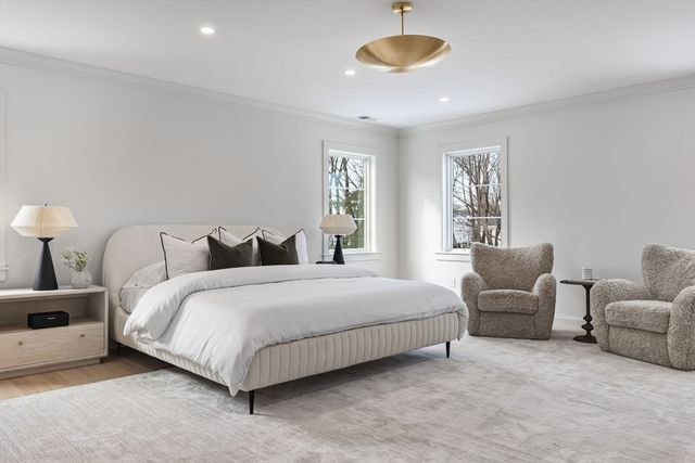 40 High Street, Needham, MA 02492