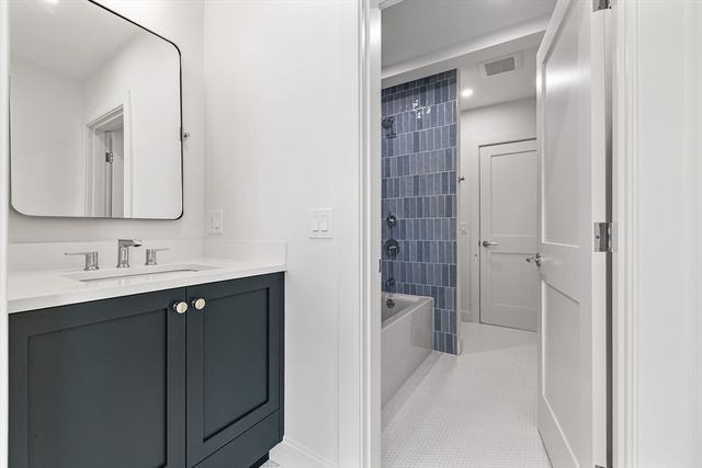 40 High Street, Needham, MA 02492