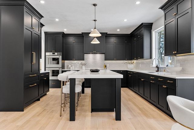 40 High Street, Needham, MA 02492