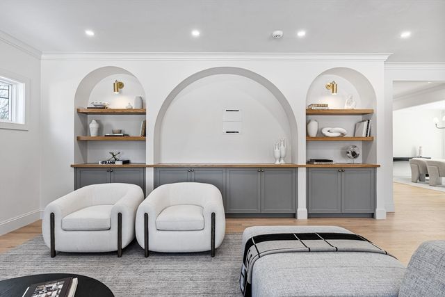 40 High Street, Needham, MA 02492