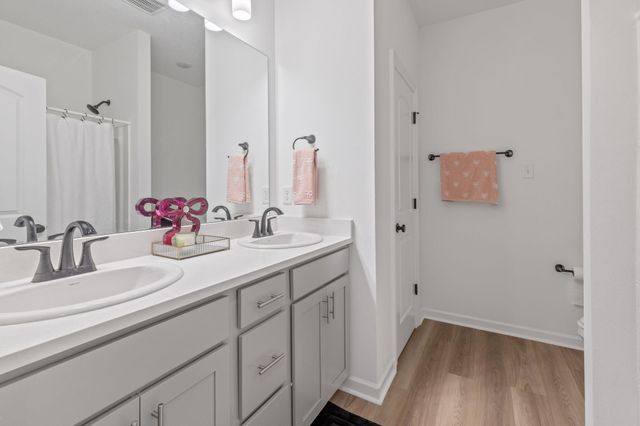 1853 Downing Rd, Lake Charles, LA 70611