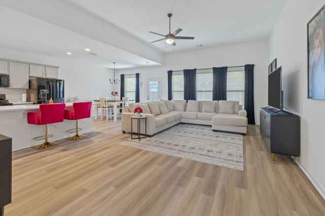 1853 Downing Rd, Lake Charles, LA 70611