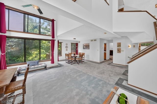 461 Sayre Dr, Plainsboro Twp., NJ 08540