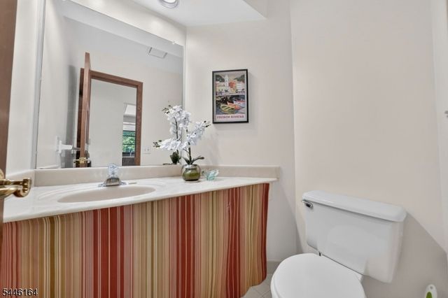 461 Sayre Dr, Plainsboro Twp., NJ 08540