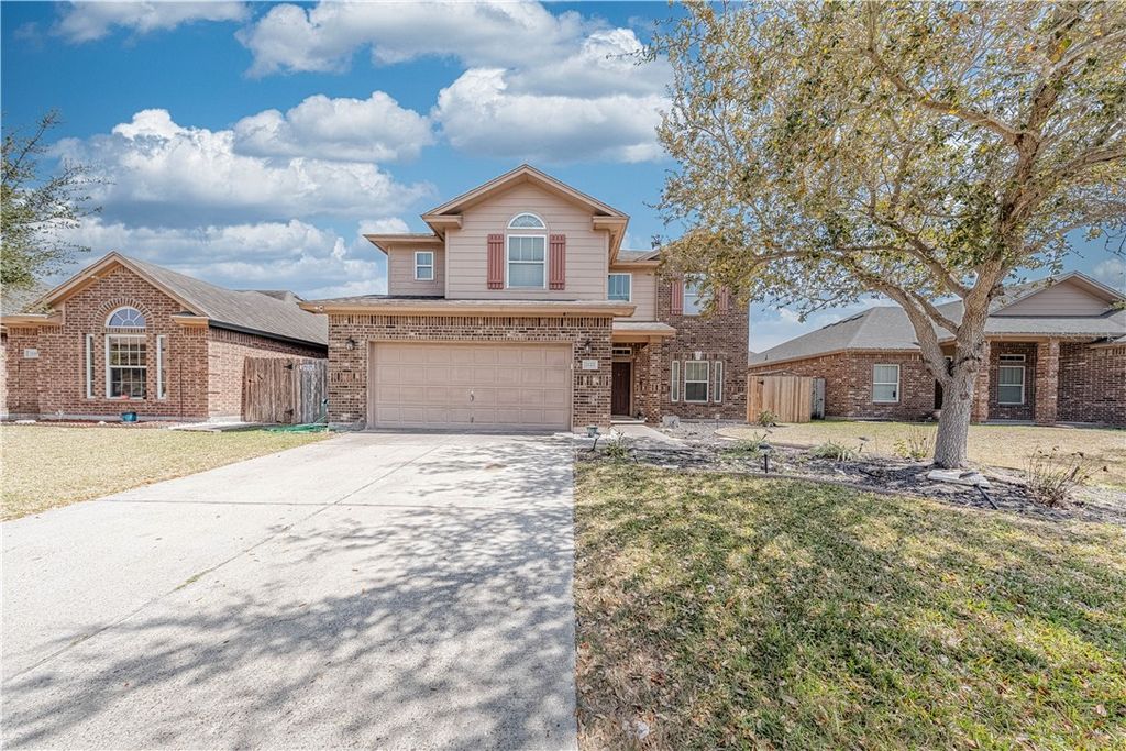 2122 Halcon St, Corpus Christi, TX 78414 — exterior