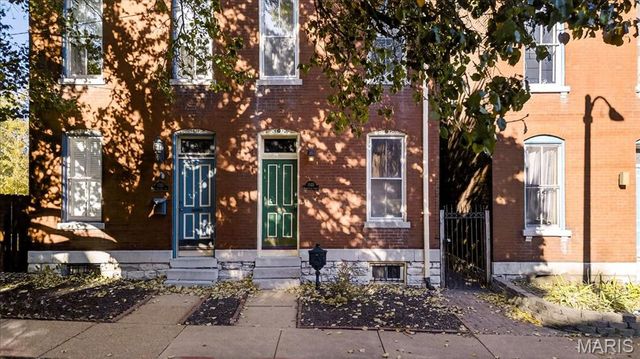 1323 Shenandoah Avenue, St Louis, MO 63104