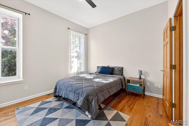 1323 Shenandoah Avenue, St Louis, MO 63104