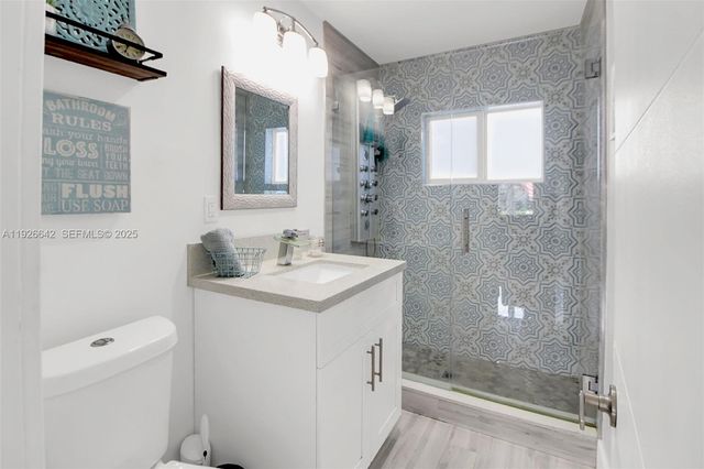 201 NW 51st Ct, Oakland Park, FL 33309