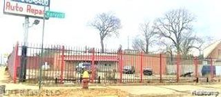 16941 E Warren Avenue, Detroit, MI 48224