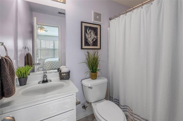 1725 Harvey Mitchell PKWY S 1328, College Station, TX 77840