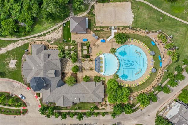 1725 Harvey Mitchell PKWY S 1328, College Station, TX 77840