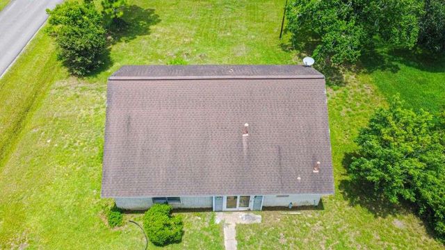 4513 S Meadows Street, Alvin, TX 77511