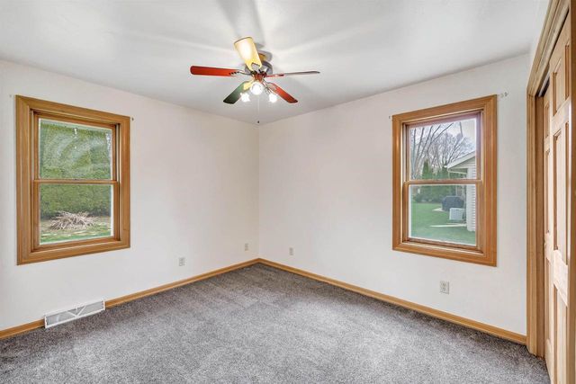 1145 TARA MARIE LANE, Green Bay, WI 54303