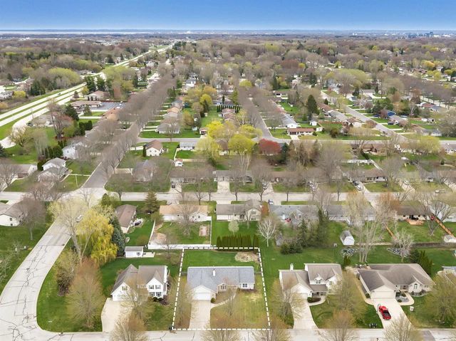 1145 TARA MARIE LANE, Green Bay, WI 54303