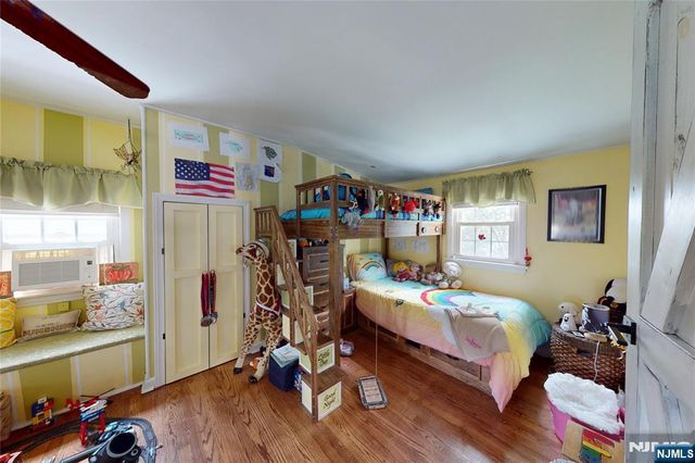 9 Nelson Place, Nutley, NJ 07110