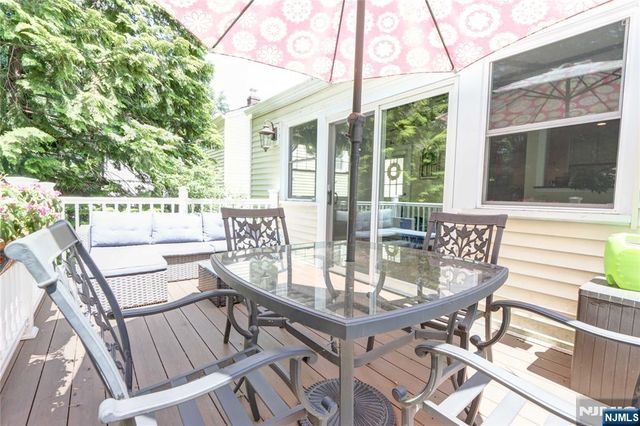 9 Nelson Place, Nutley, NJ 07110