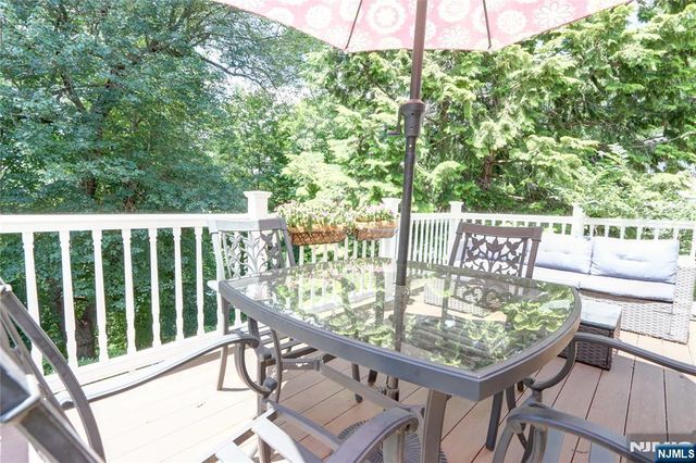 9 Nelson Place, Nutley, NJ 07110
