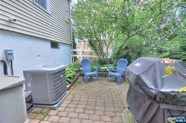 9 Nelson Place, Nutley, NJ 07110