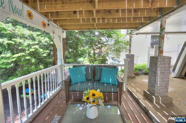 9 Nelson Place, Nutley, NJ 07110