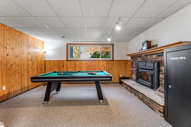 3012 Crescent Lane NW, Rochester, MN 55901