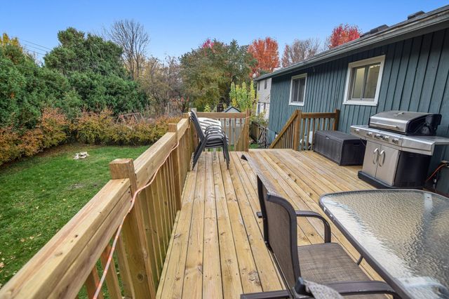 3012 Crescent Lane NW, Rochester, MN 55901